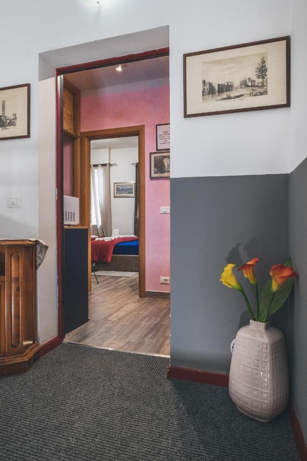 Bulldog Station Apartments With Private Wc, Ac, Tv Mestre Luaran gambar
